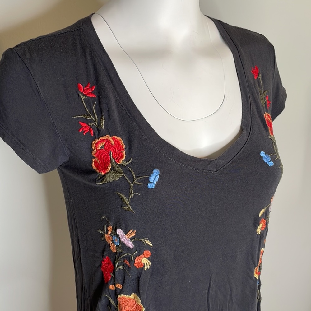 American Eagle Favorite T Shirt